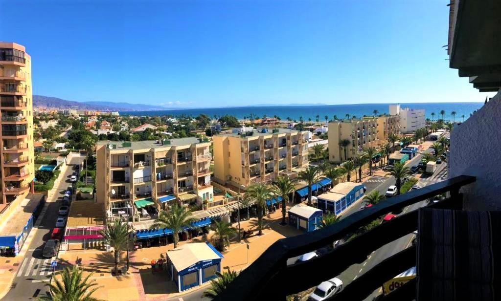 Apartamento Roquetas De Mar Urbanizacion, 2 Dormitorios, Gran Terraza Con Vista Al Mar, Wi-Fi, Parking Y Piscina ภายนอก รูปภาพ